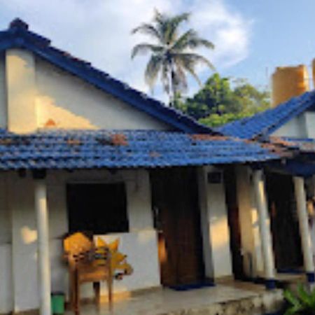 R K Beach Cottage Gokarna  Kültér fotó
